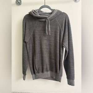 Alo Fleece Hoodie - The Triumph Gray - Size Small